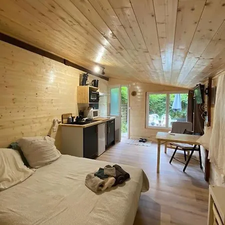Cabane Saint-Vincent-de-Paul  Extérieur photo