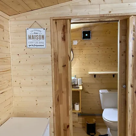 Cabane Saint-Vincent-de-Paul  Extérieur photo